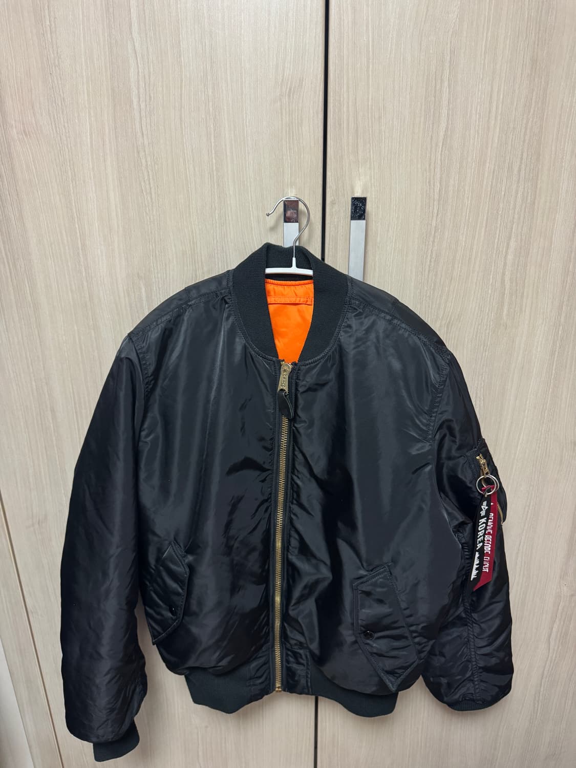 알파인더스트리 MA-1 블랙 M 항공점퍼 상품이미지1