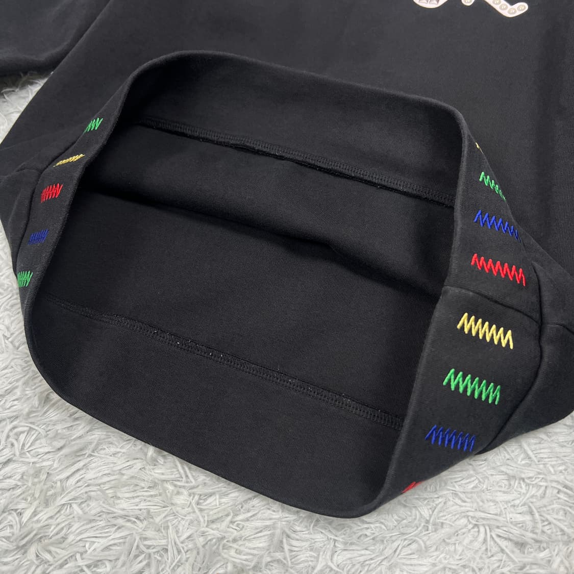 까스텔바작 여성 AMOUR 비즈 장식 맨투맨 90 상품이미지7