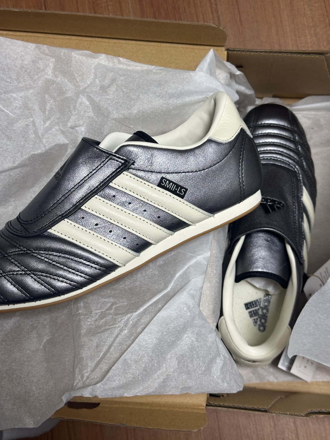 아디다스 태권도 코어 실버 메탈릭 240 새상품 상품이미지3