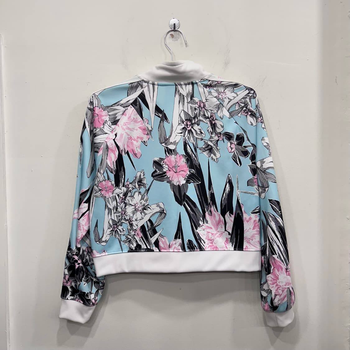 나이키 플로럴 패턴 하이넥 크롭 저지 상품이미지5