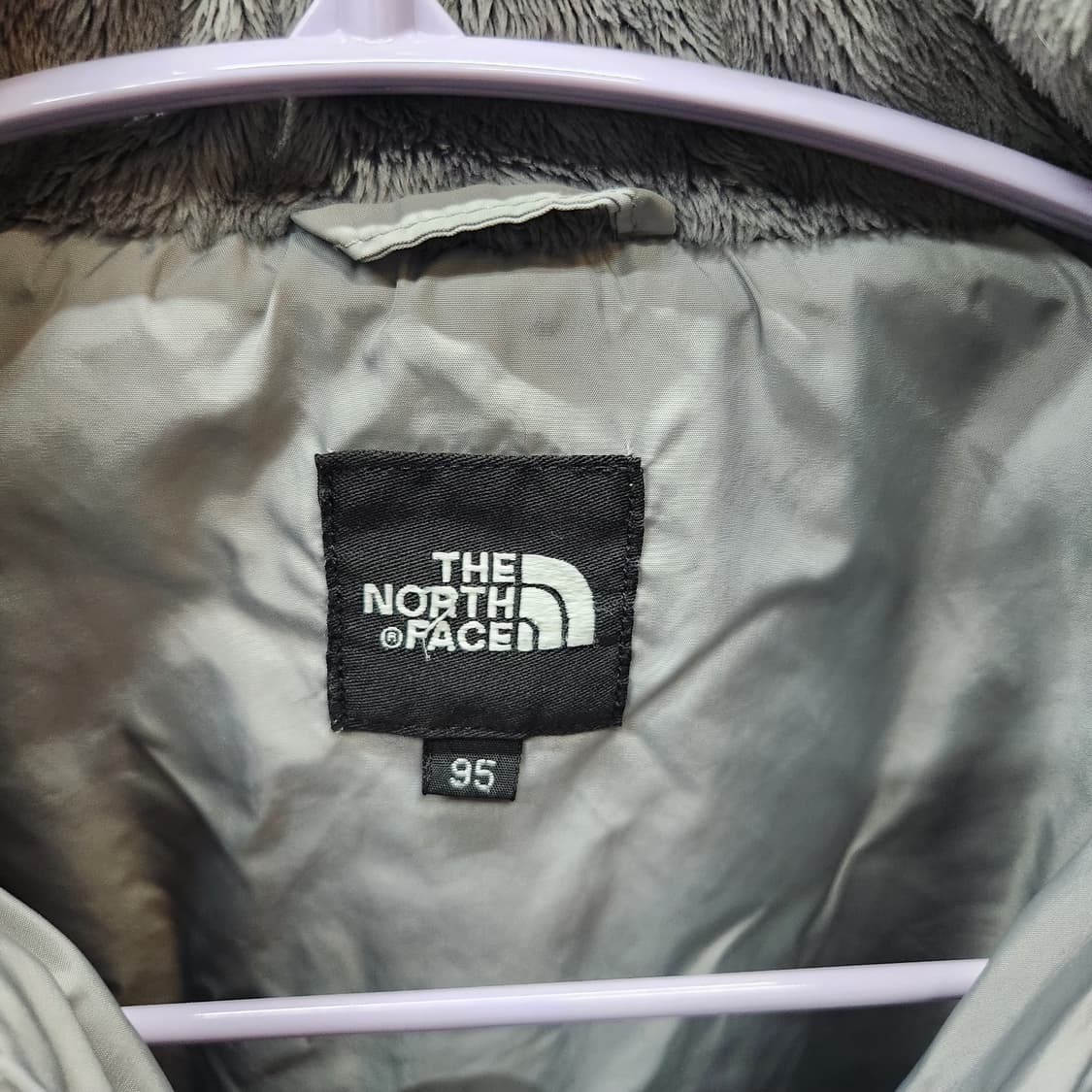 노스페이스 로고 경량패딩 95(M) 남여공용 상품이미지7
