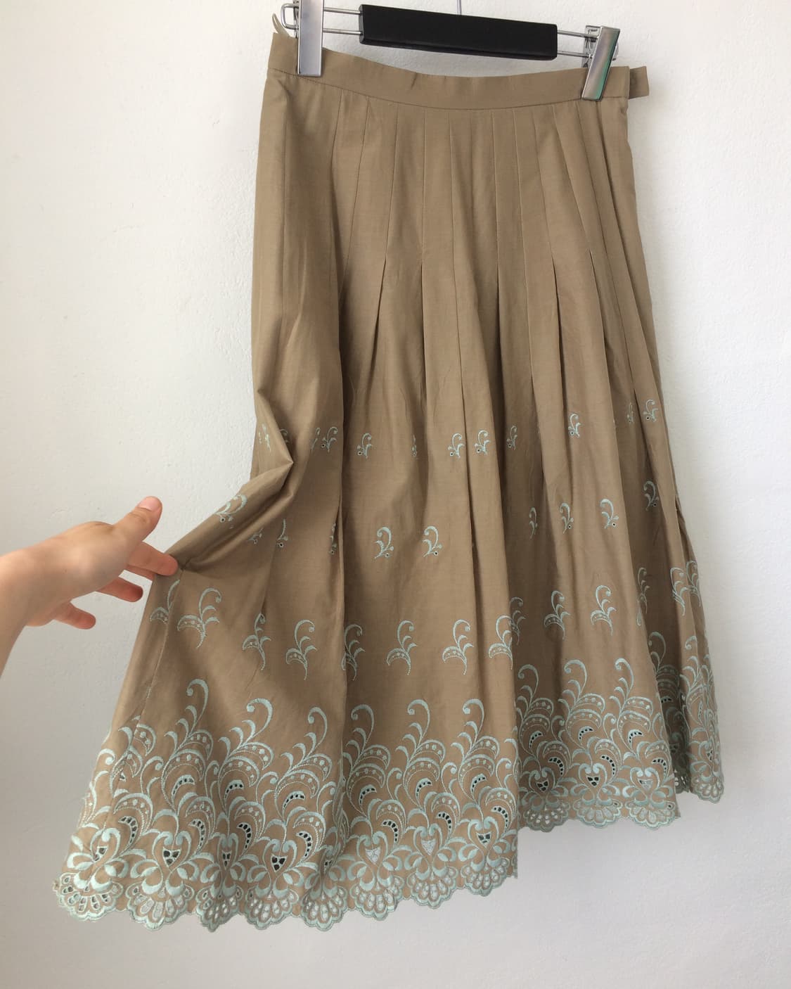 Punching embroidery pattern point pleats 상품이미지2