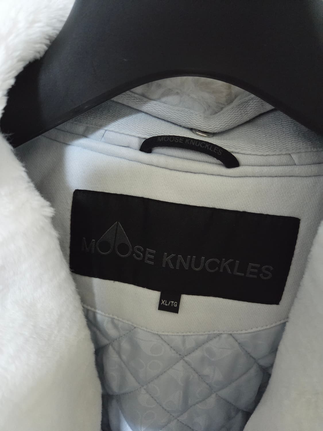 [M] 무스너클 버니스웨터 아이스 상품이미지3