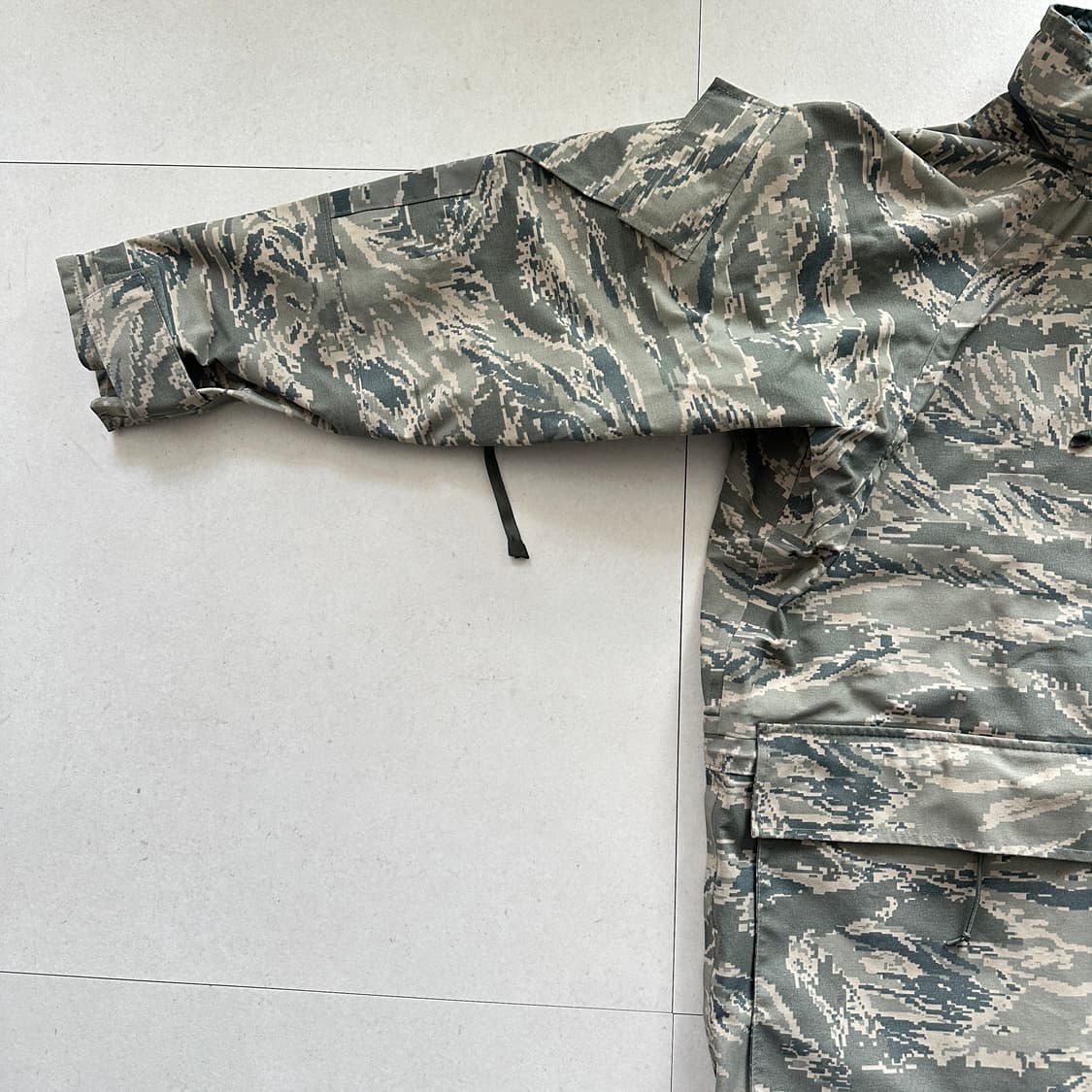 USAF 오리지널 미공군 APECS 고어텍스 파카 ABU 타이거카모 상품이미지4