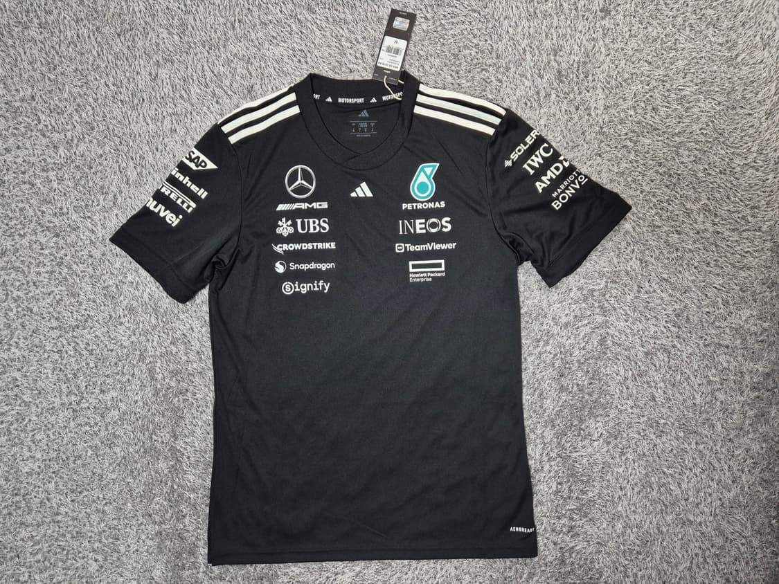 [새상품]아디다스 2025 메르세데스 AMG-F1 반팔티 L 상품이미지1