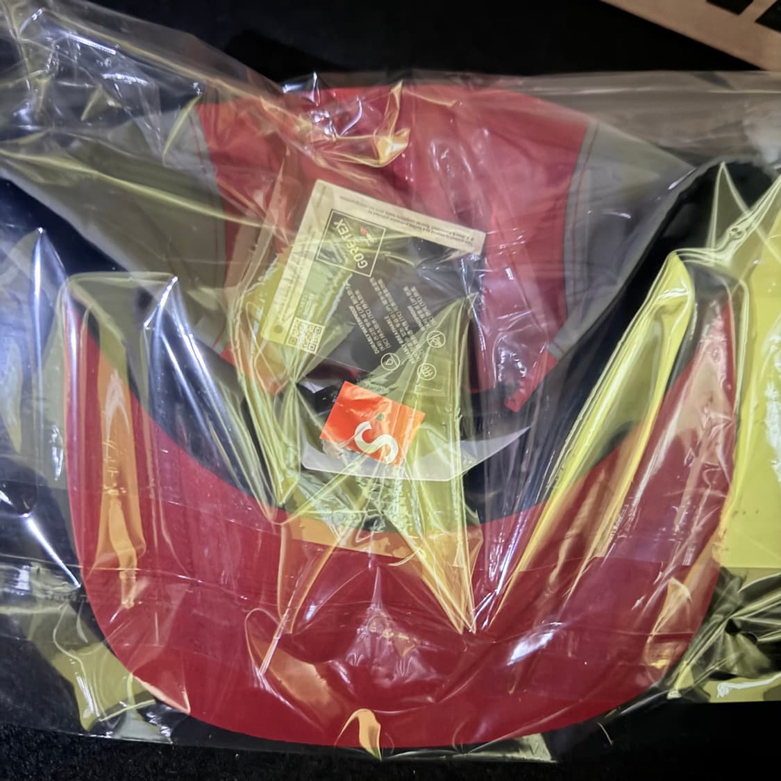 슈프림 고어텍스 캠프캡 레드 - 26SS 상품이미지3