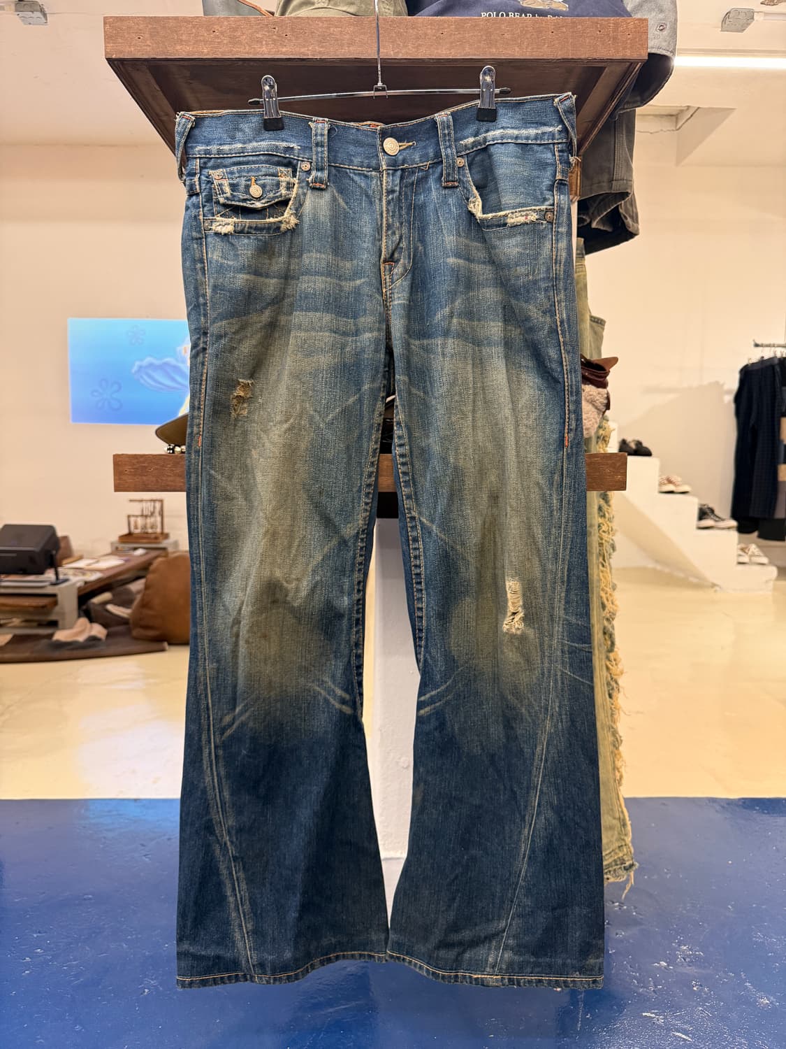 트루릴리젼 백포켓 붓다 부츠컷 데님 팬츠 상품이미지4