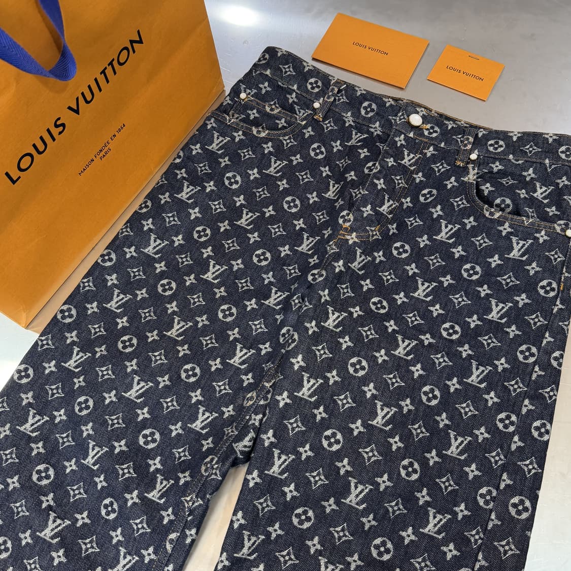 [리오브] 루이비통 모노그램 자카드 스케이트 데님 팬츠 상품이미지3