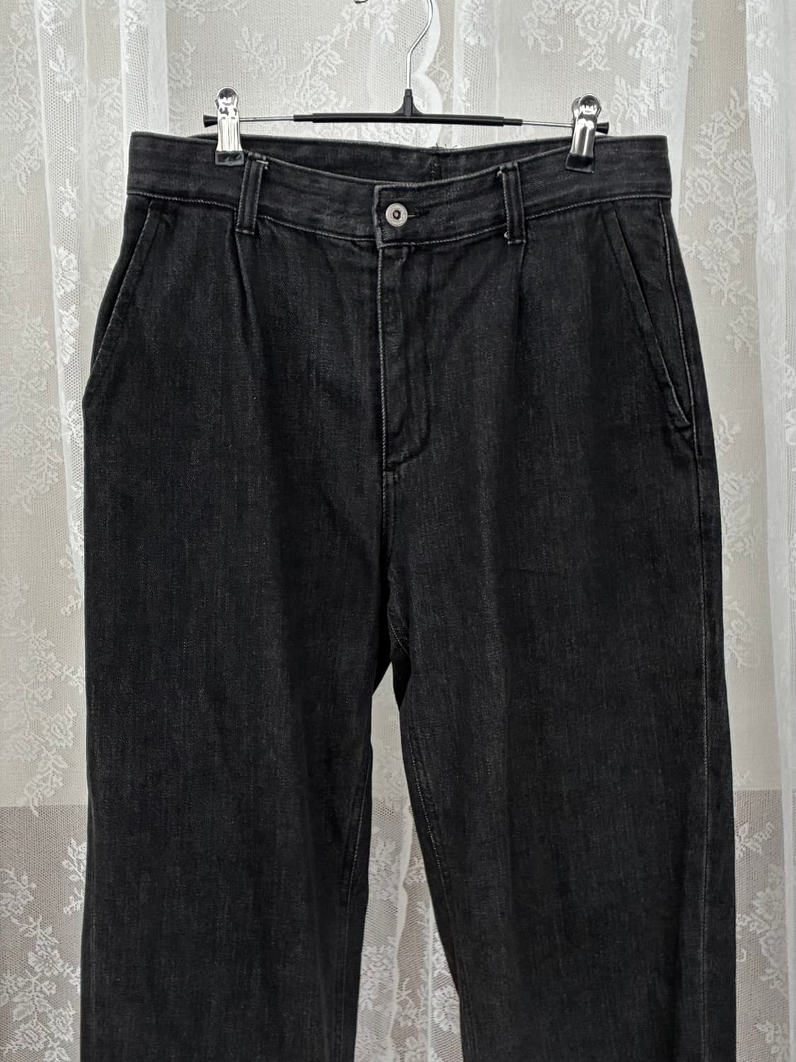 XL) 프리즘웍스 원턱 데님 팬츠 워시드블랙 상품이미지3