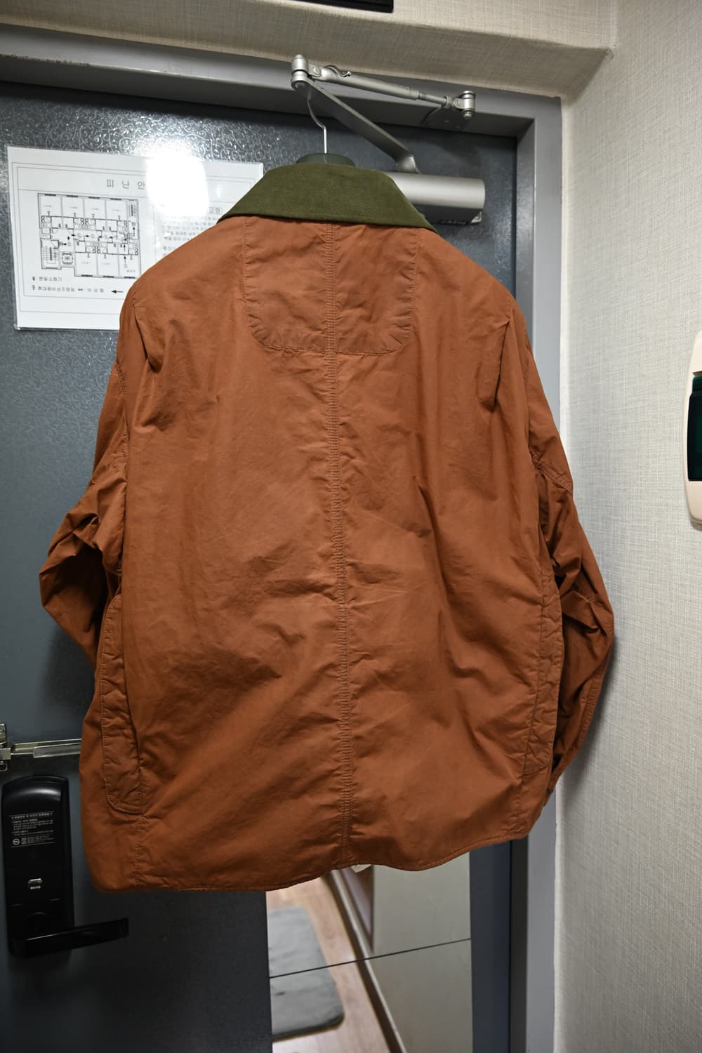 [105] 헨리코튼 FFC x 도큐먼트 왁스드 브리티시 코튼 피싱 자켓 상품이미지3