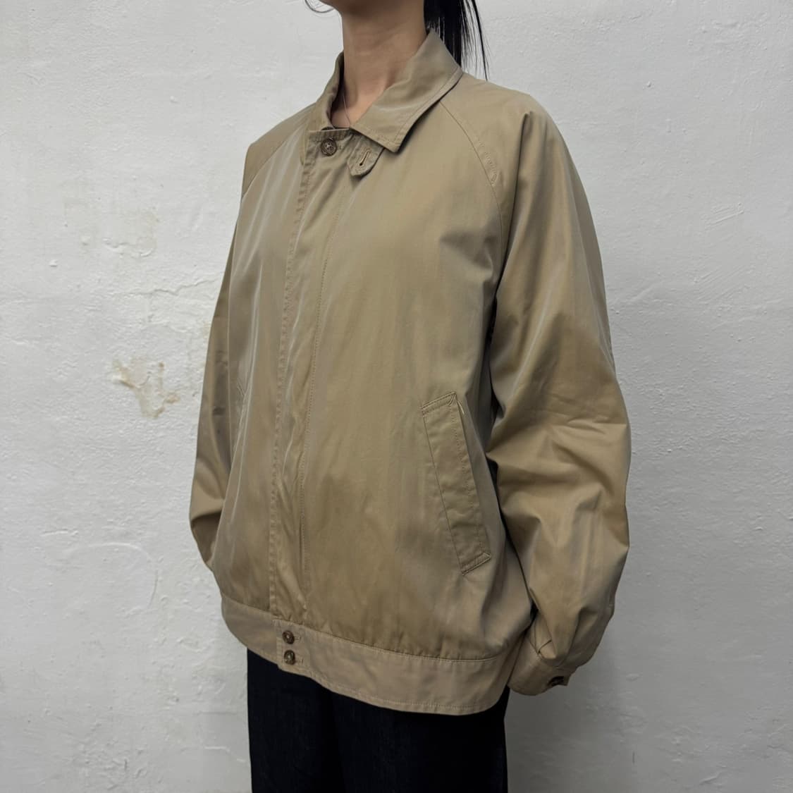 빔즈(BEAMS) 베이지컬러 코튼 혼방 히든 더블 집업 블루종 자켓 상품이미지1
