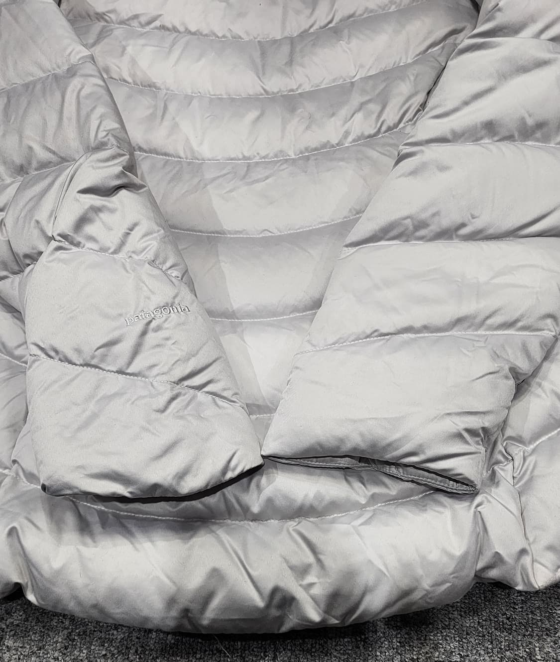 파타고니아 다운타운 푸퍼 후디 패딩 M 상품이미지7