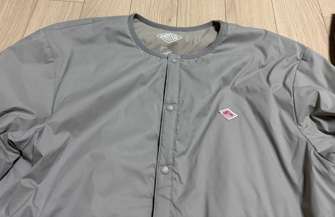 단톤(Danton) 프리마로프트 경량 패딩 L 상품이미지3