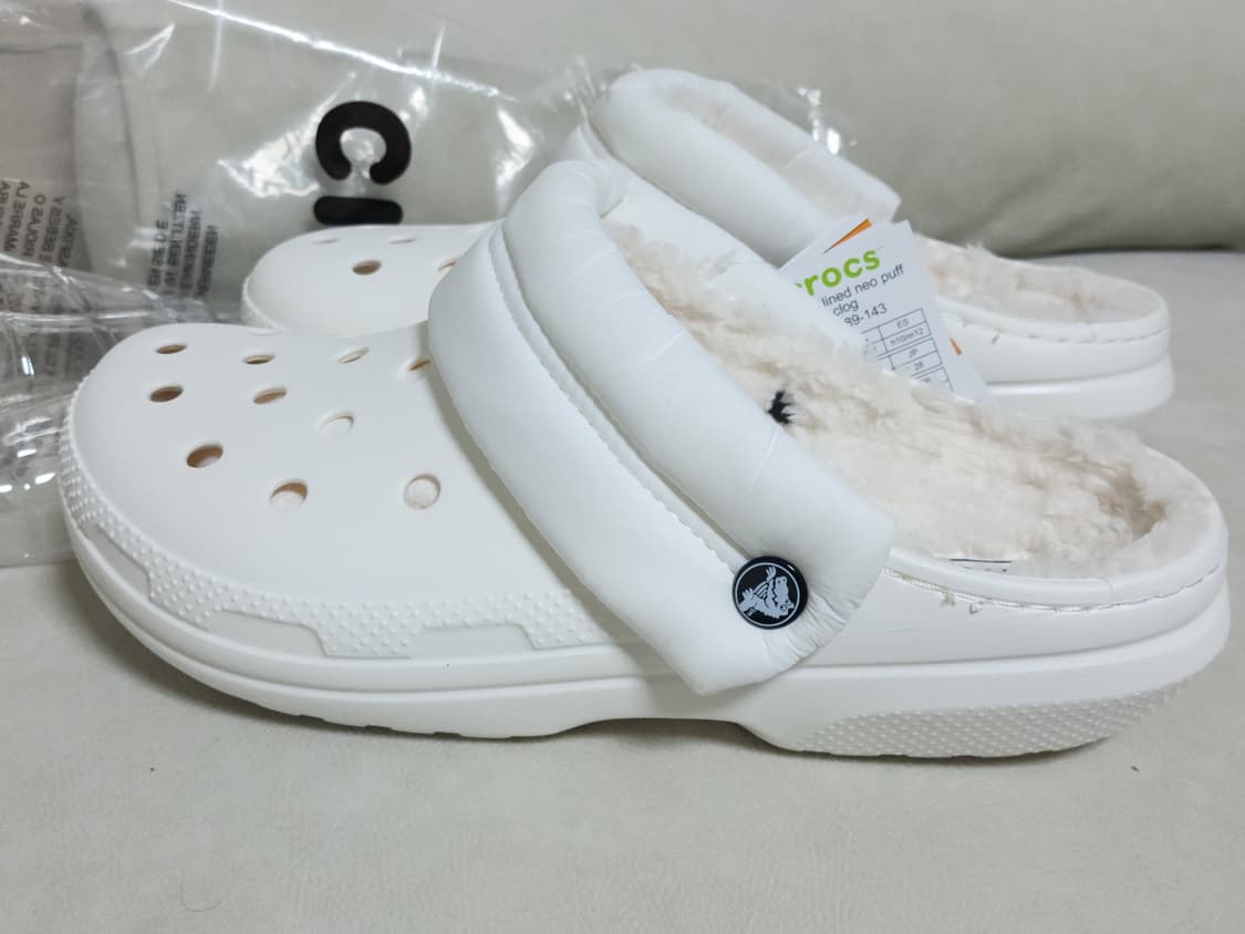 크록스 클래식 라인드 네오 퍼프 클로그 화이트(새상품) 상품이미지4