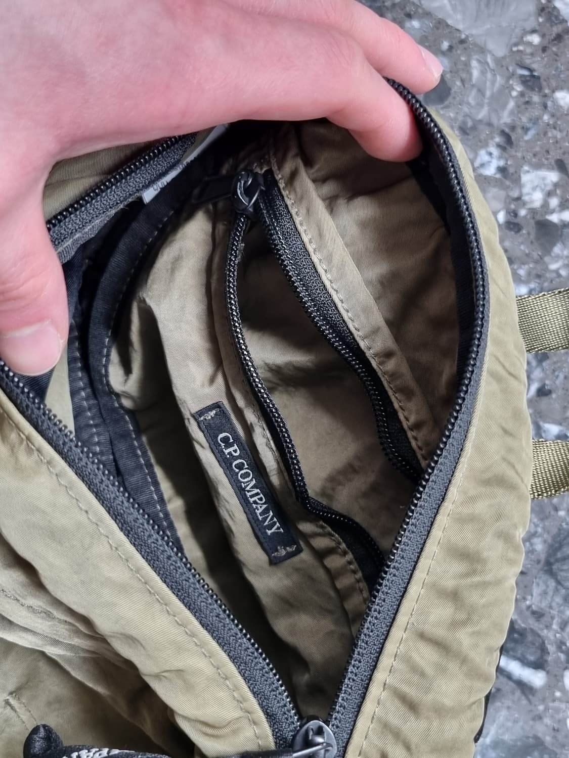 cp컴퍼니 힙색 벨트백 상품이미지3