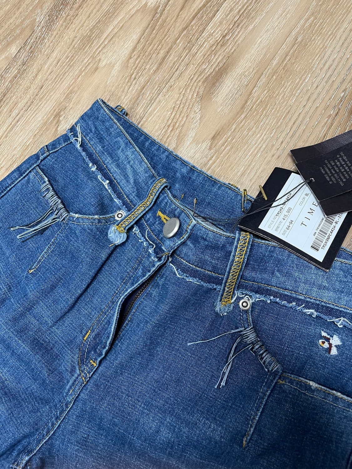 (새상품) 타임 컷오프 부츠컷 청바지 26 상품이미지3