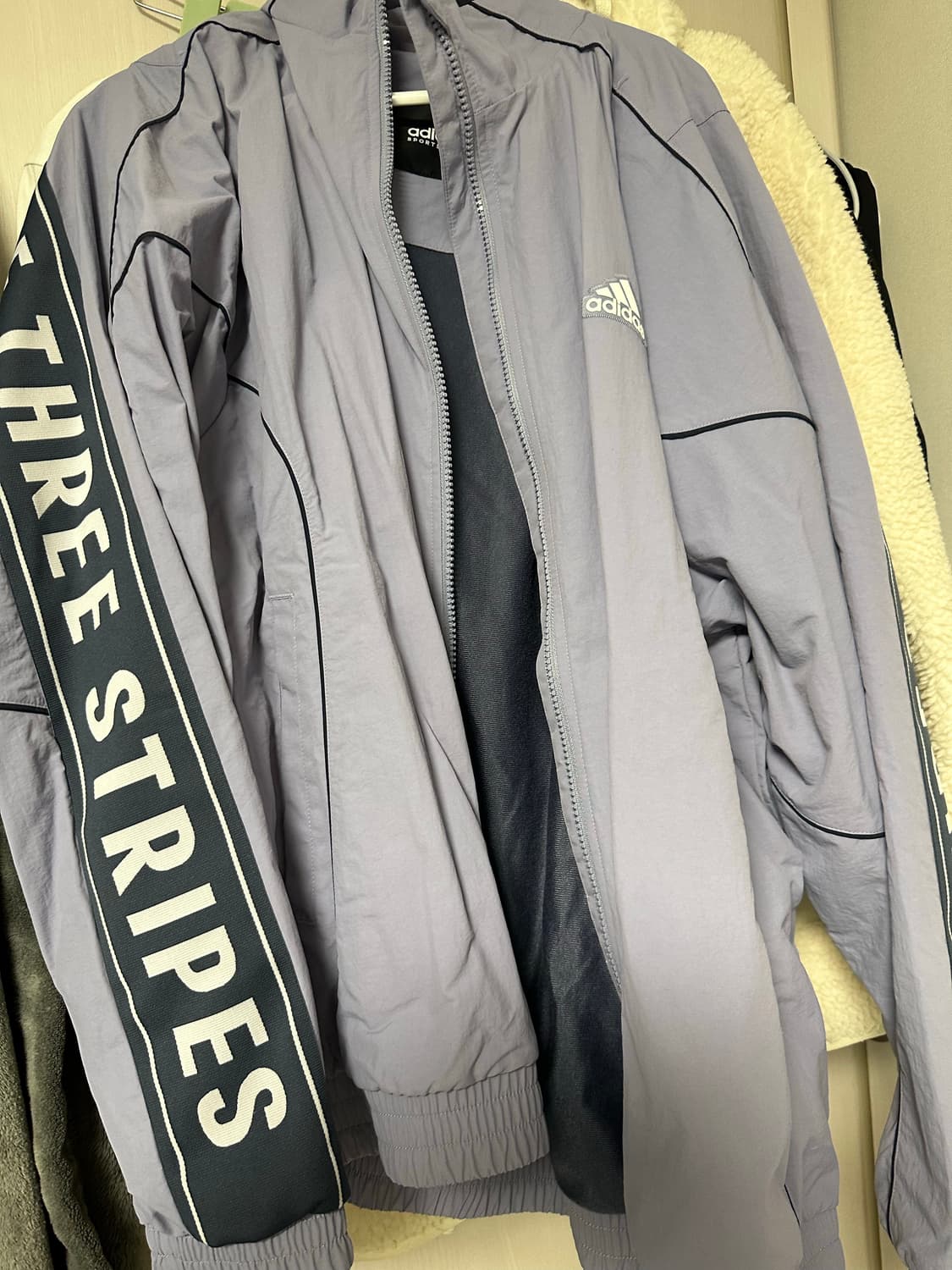 아디다스 바람막이 상품이미지1