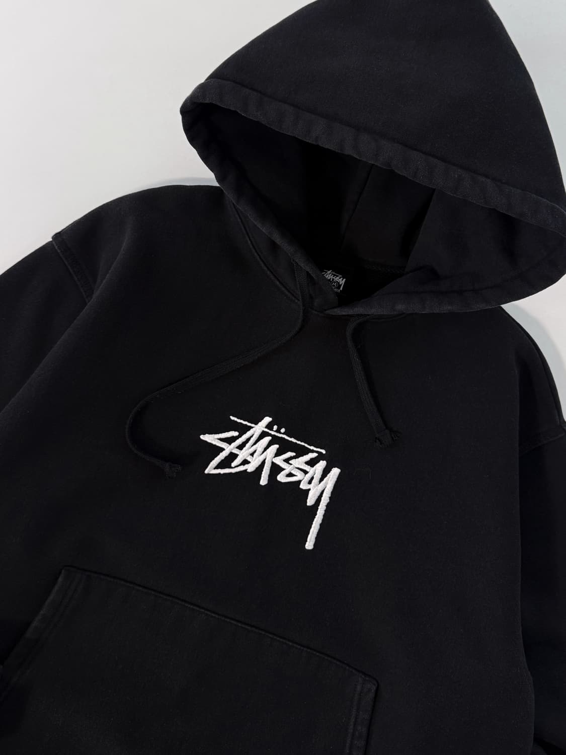 스투시 루즈핏 미드 스탁로고 블랙 스웻 후드 상품이미지2