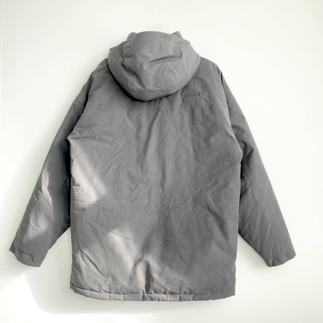 A2 노스페이스 남성 구스다운 패딩점퍼 그레이 105사이즈 상품이미지3