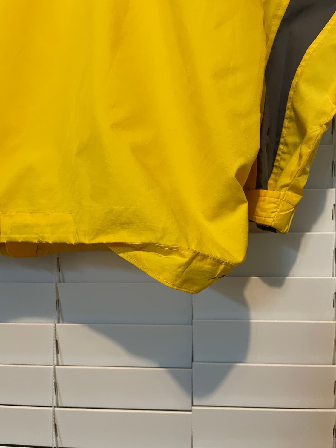 노스페이스 테크웨어 라인 바람막. 상품이미지10