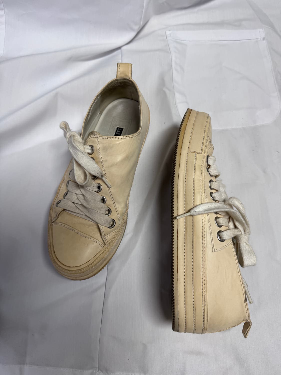 Ann Demeilemeester 가죽 사선 스니커즈 상품이미지1