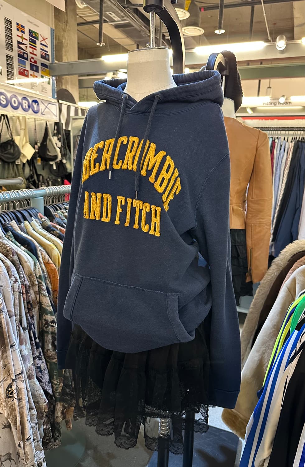 아베크롬비 네이비 후드티 상품이미지1