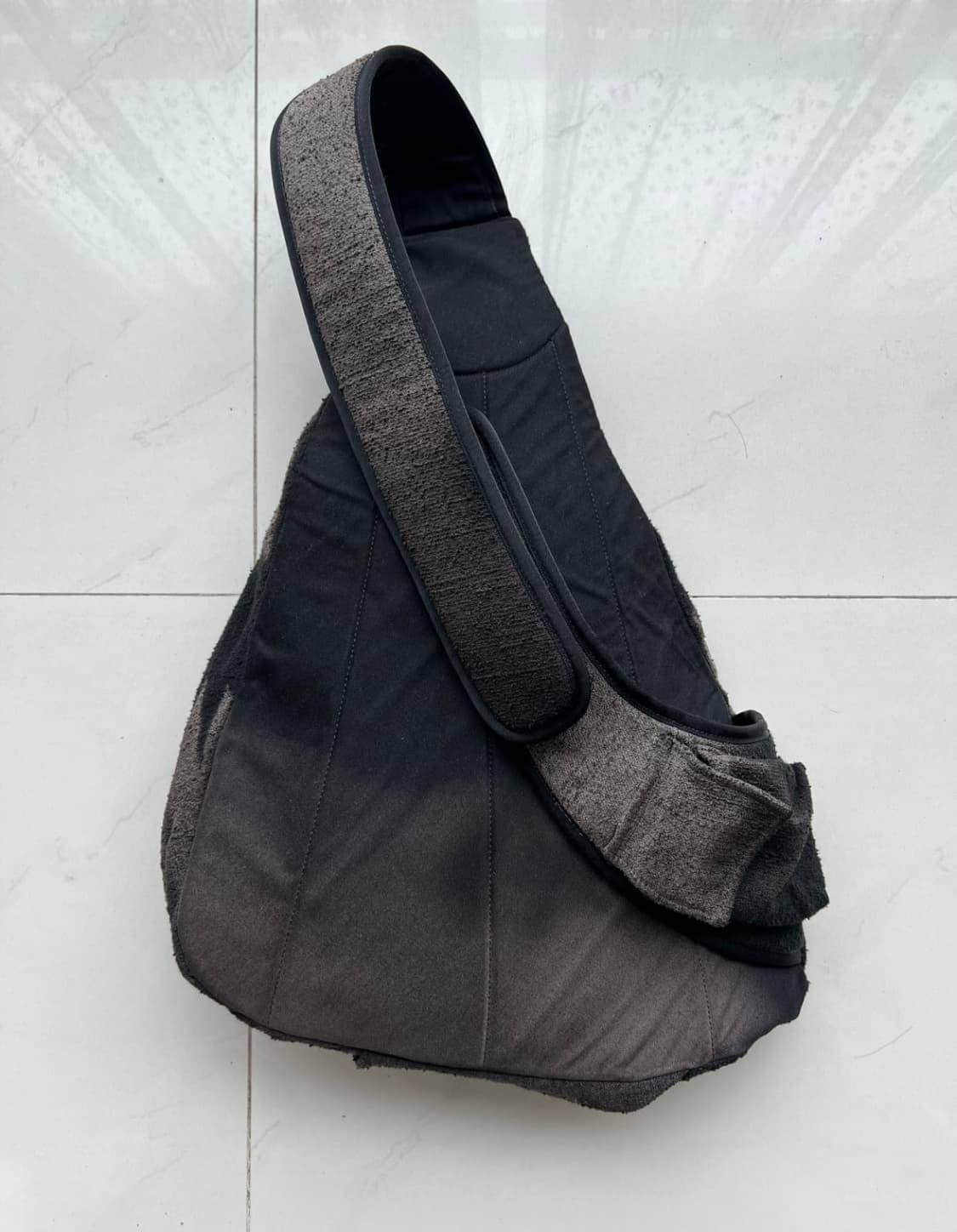 지용킴 선블리치드 슬링백 상품이미지2