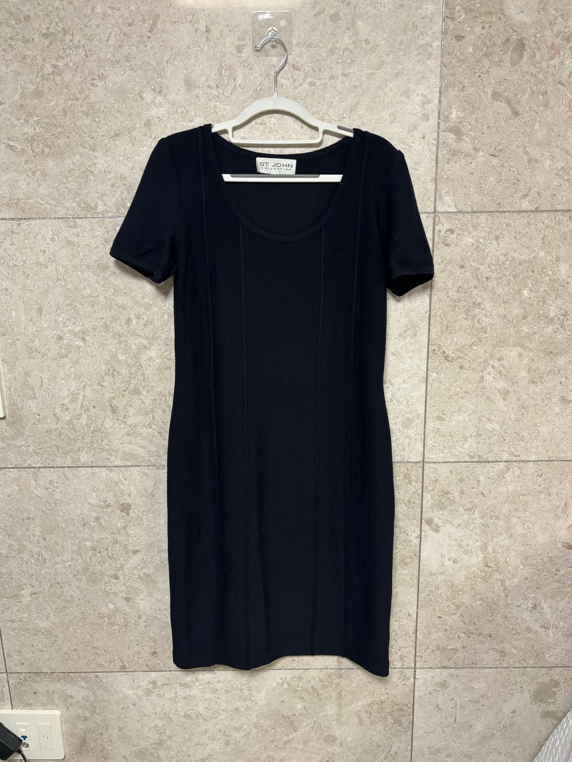 ST. JOHN 니트 원피스 세인트존 원피스 상태최상 상품이미지1