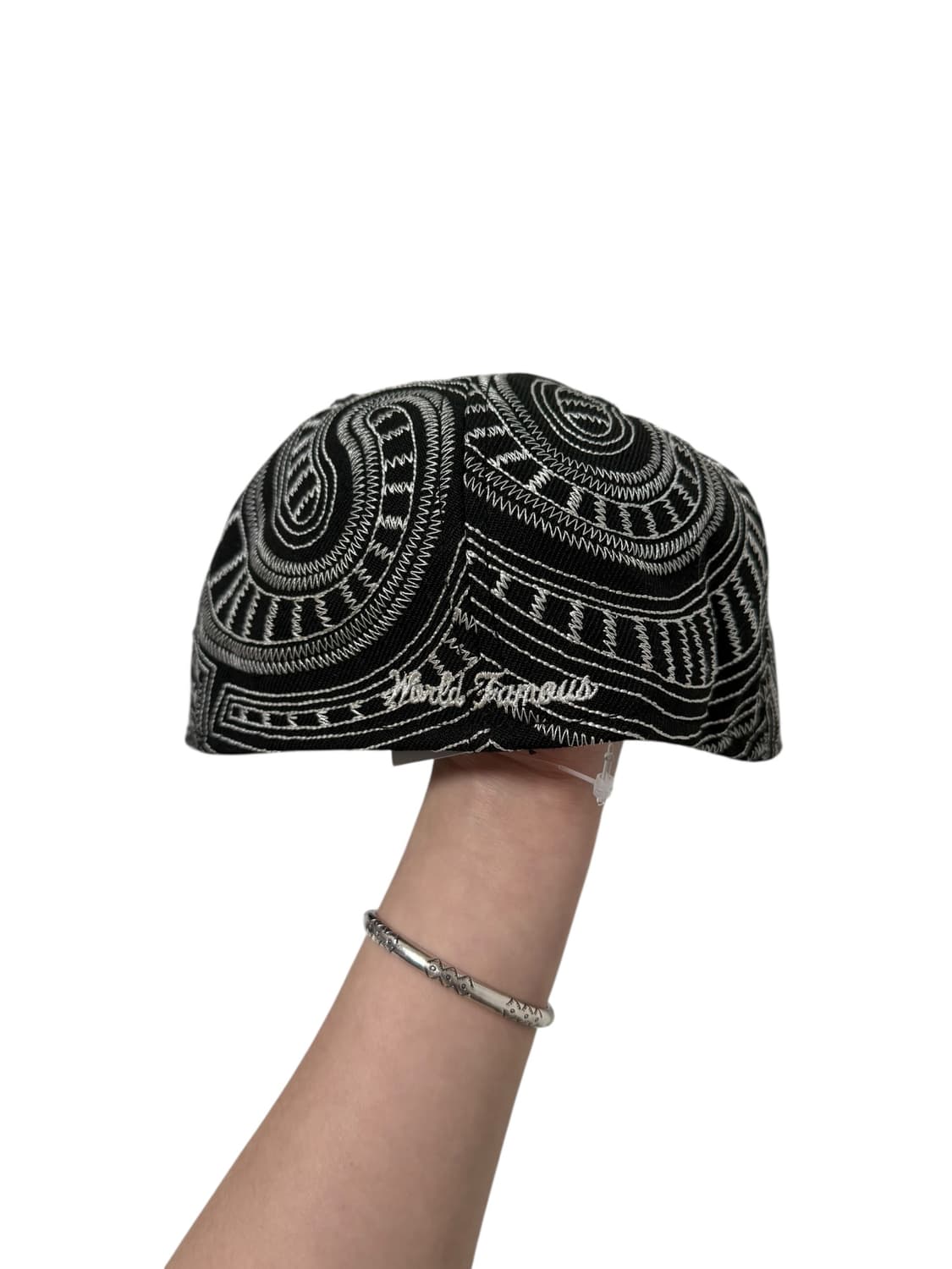 뉴에라 슈프림 콜라보 캡 상품이미지2