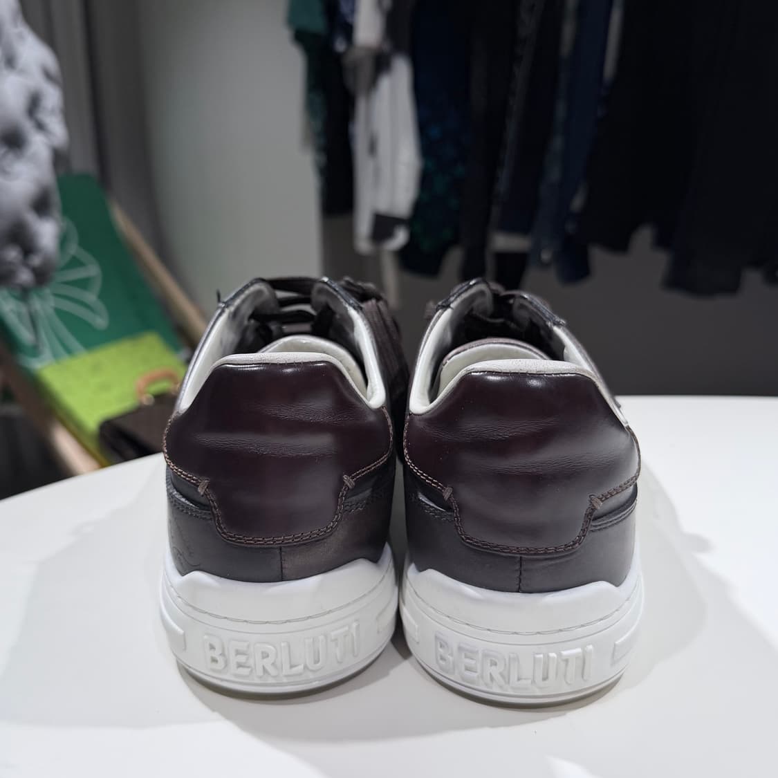 (A/8) / 벨루티 플레이그라운드 레더 가죽 로우탑 스니커즈 신발 상품이미지4