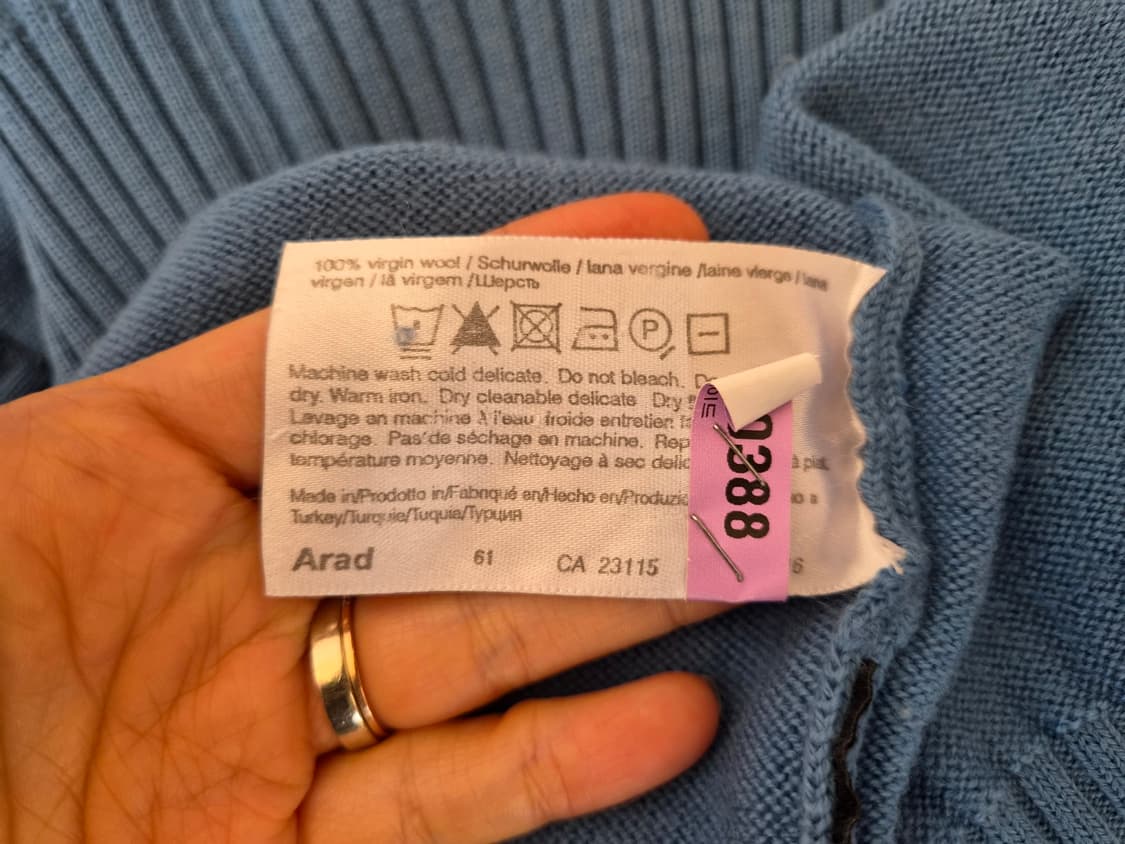 휴고보스 남성 버진 울하프넥니트

 상품이미지8