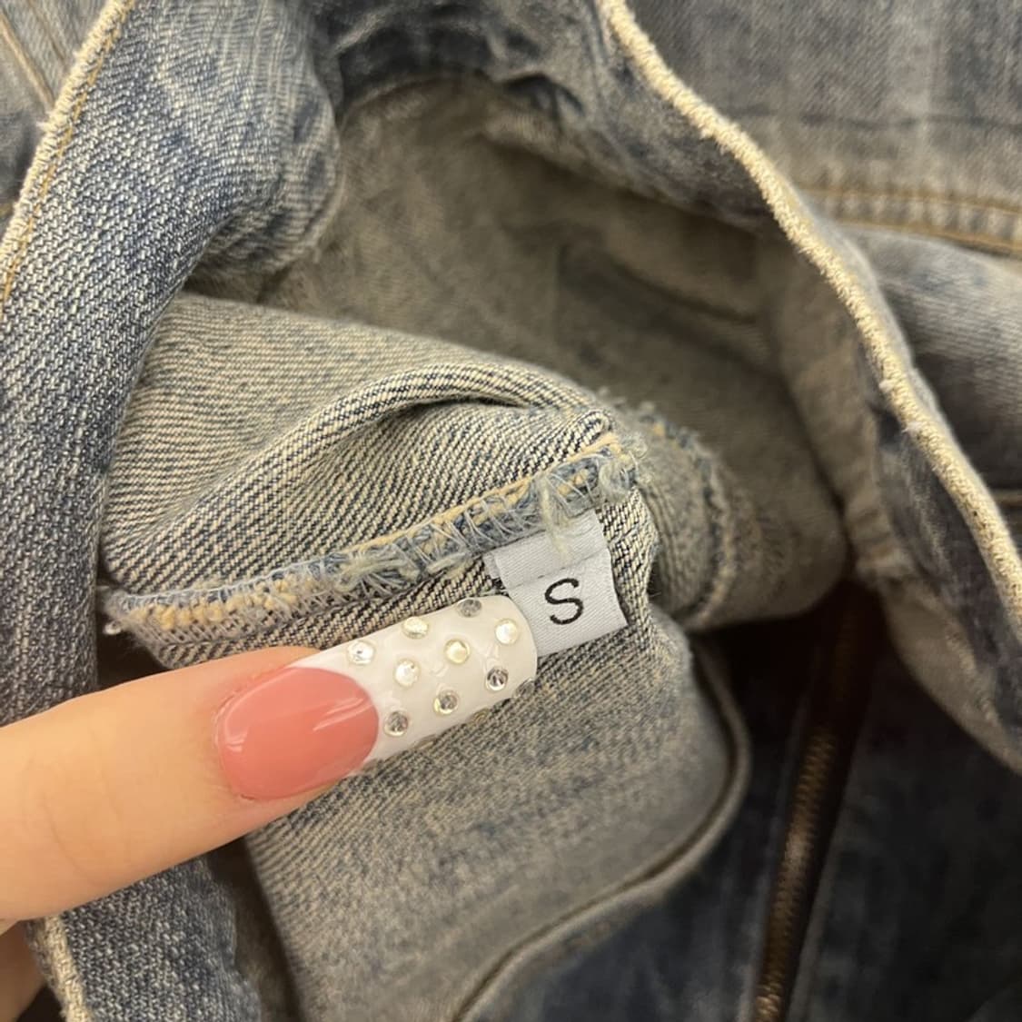 블랙업 빈티지 락시크 핀터걸 워싱 크롭 데님자켓 S C10277 상품이미지6