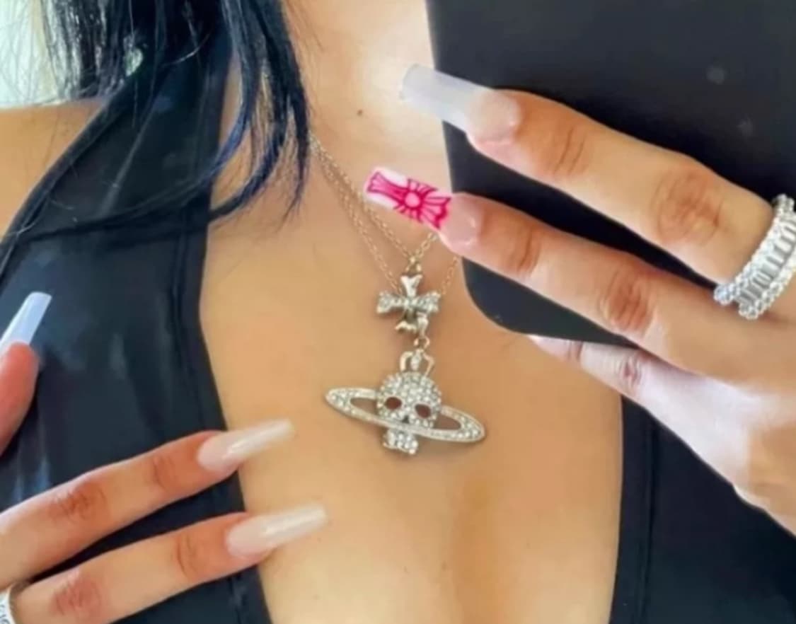 비비안웨스트우드 아카이브 화이트 크리스탈 스컬헤드 레이어 팬던트 목걸이 상품이미지5