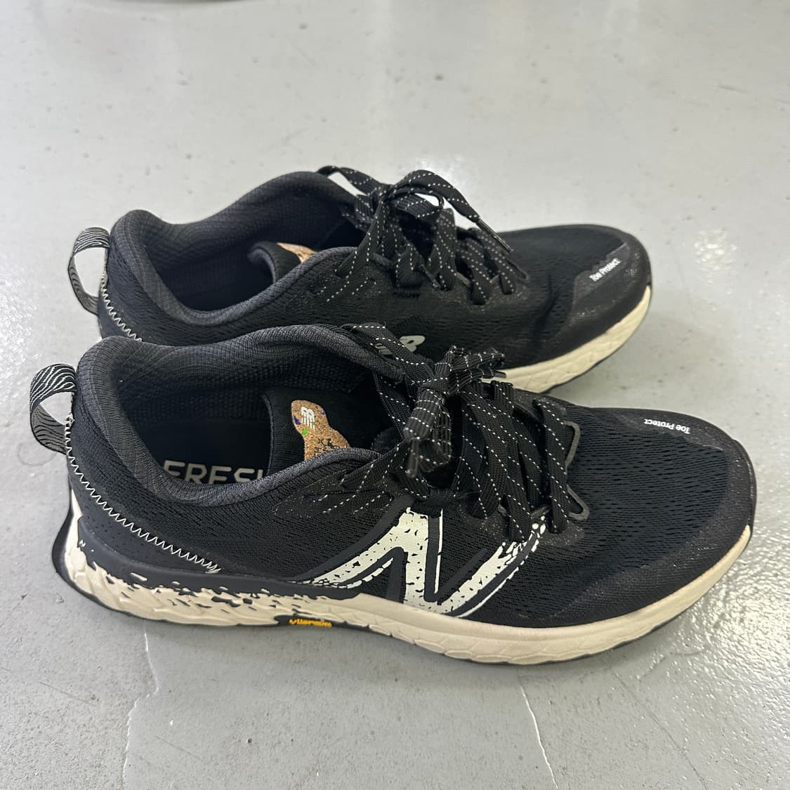 280 뉴발란스 프레시폼x이에로v7 0406D 상품이미지1