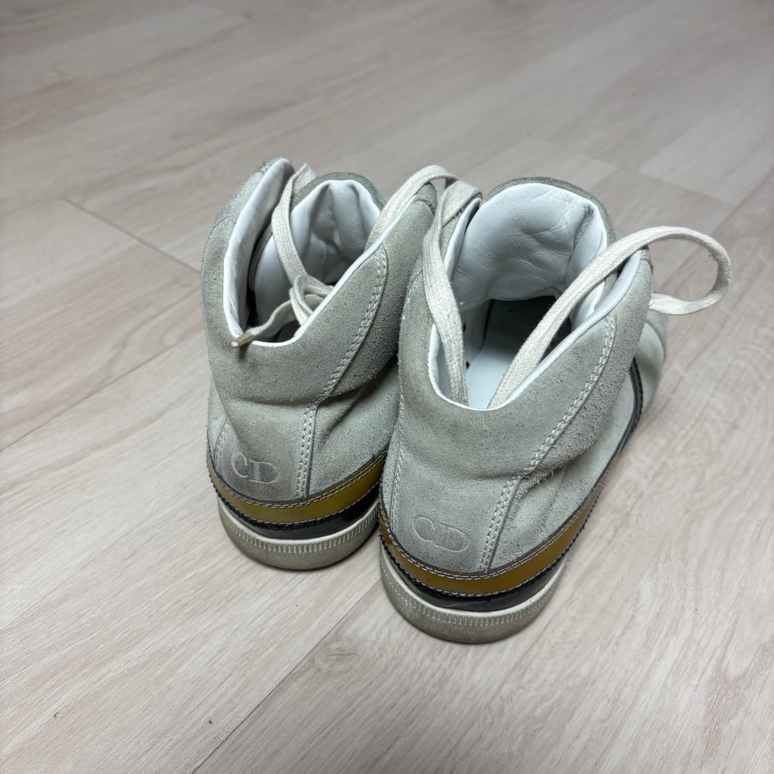 디올옴므 07AW 에디슬리먼 스웨이드 하이탑 스니커 상품이미지4