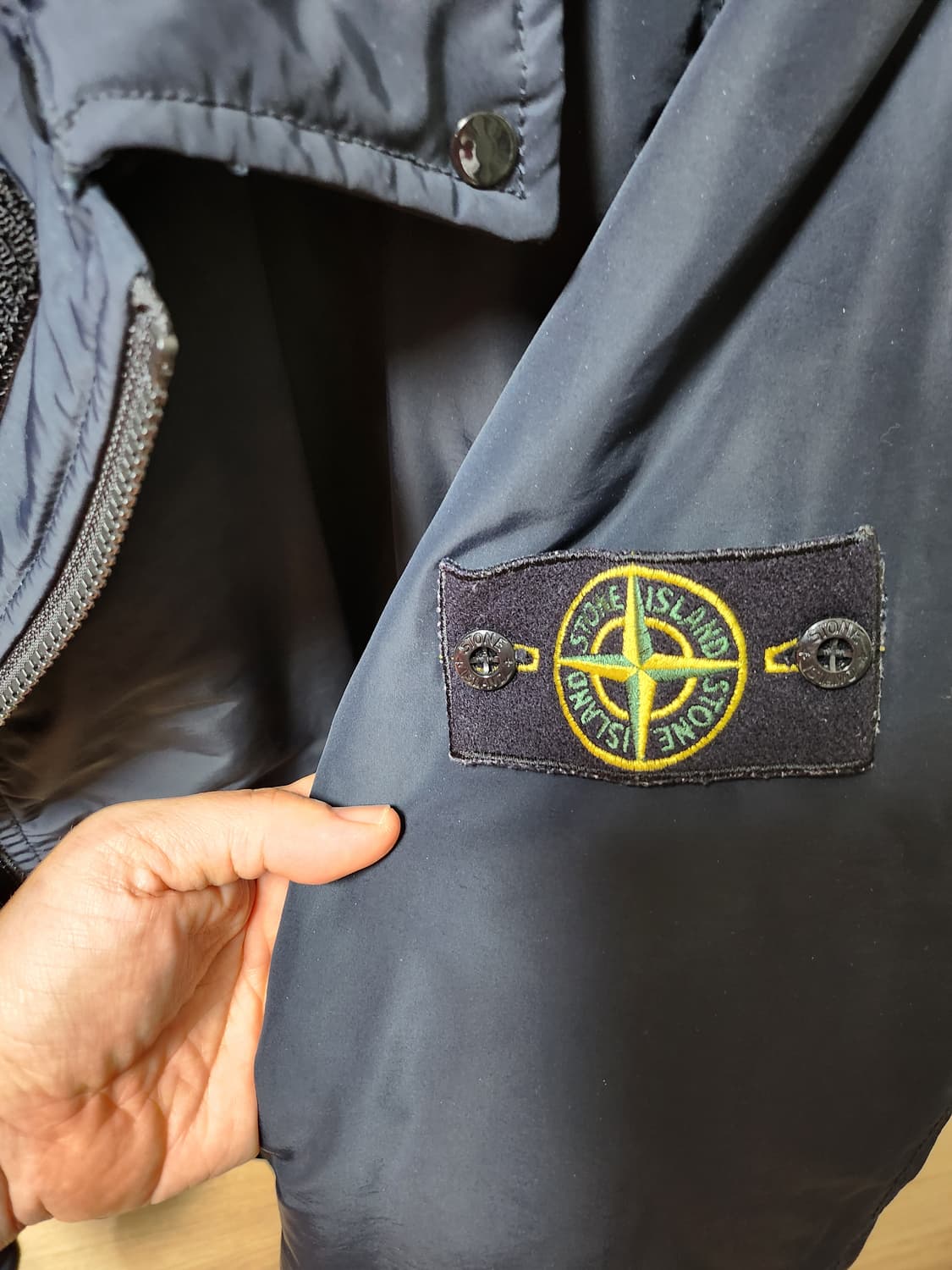 스톤 마이크로랩스 프리마로프트 패딩 코트 상품이미지4