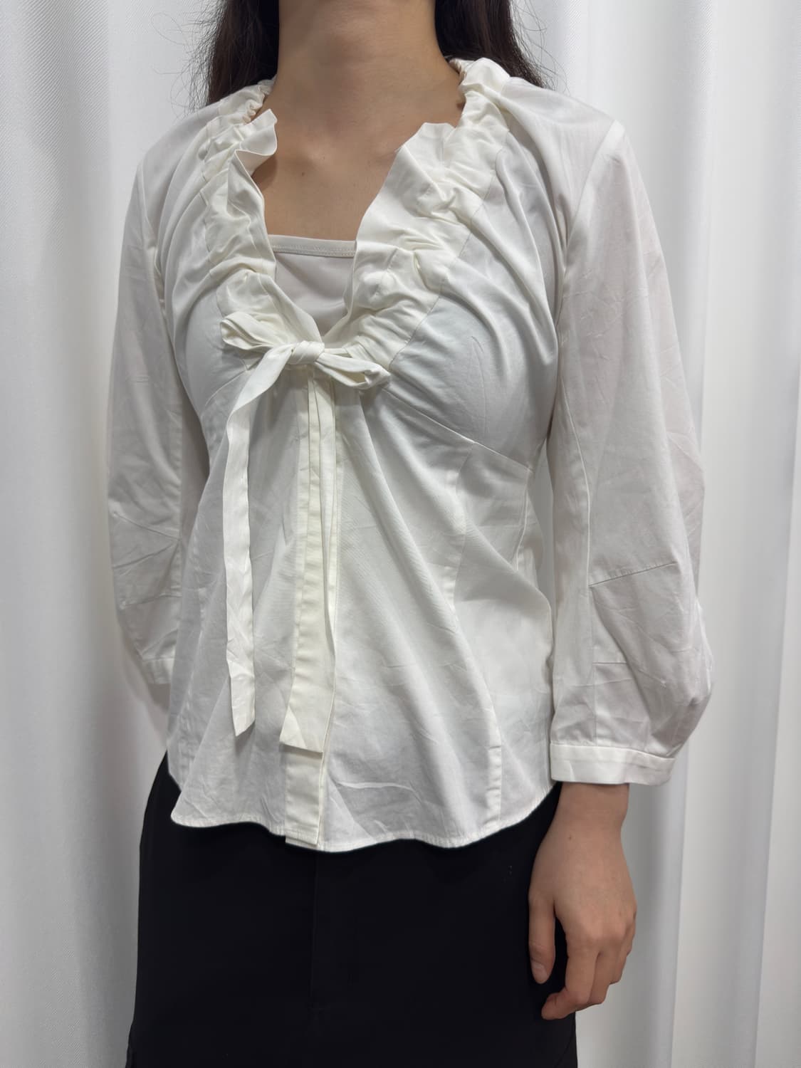 dama white strap blouse 상품이미지3