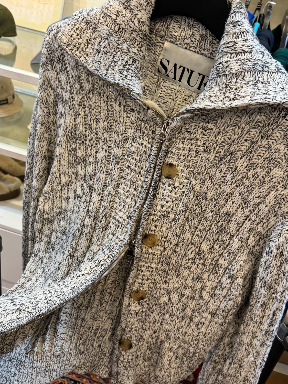 satur 테오 투톤 니트집업 상품이미지3