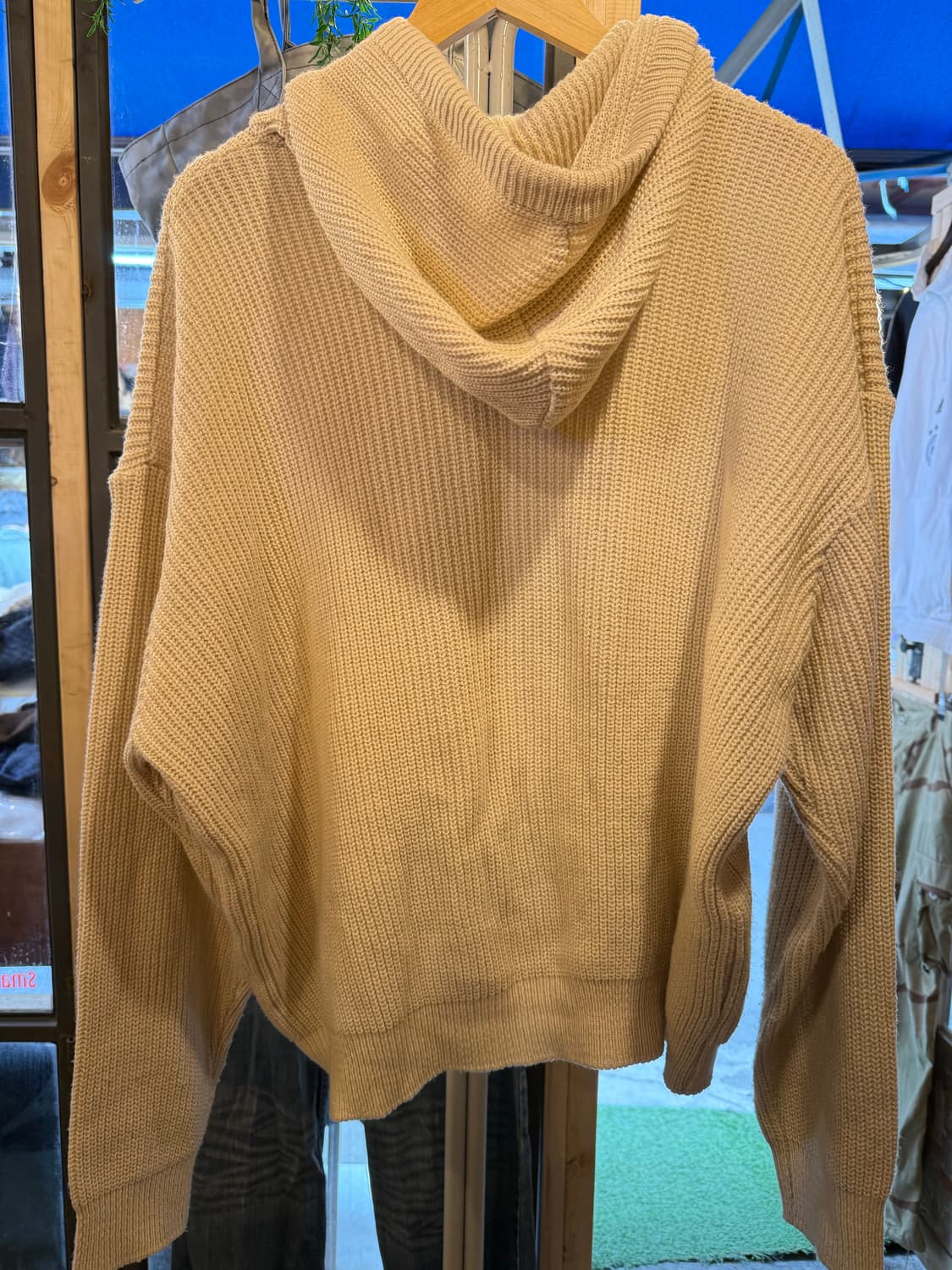 레터링 아이보리 후드 니트집업 상품이미지4