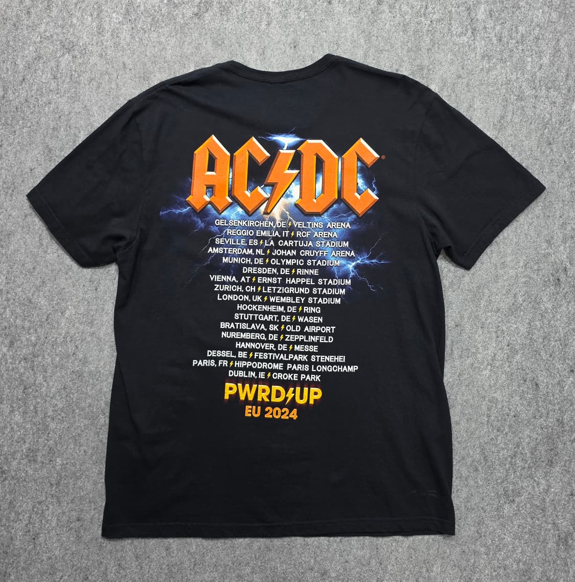 ACDC PWR UP EU 2024 유럽투어 밴드티 락밴드티 반팔티 L 상품이미지2