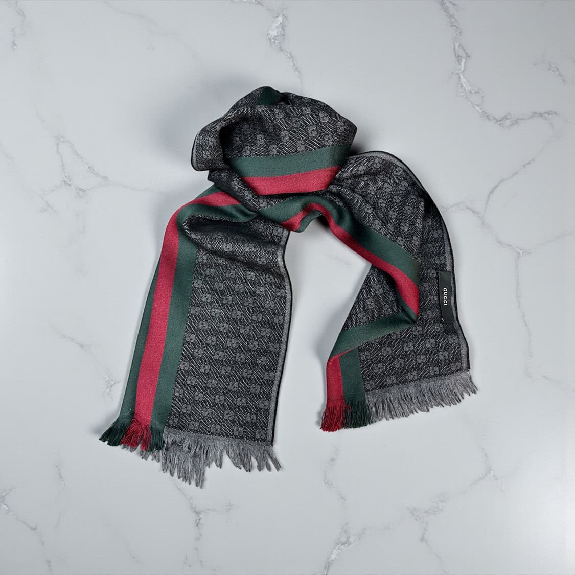 구찌 GG로고 자카드 삼선 울실크 머플러 상품이미지8