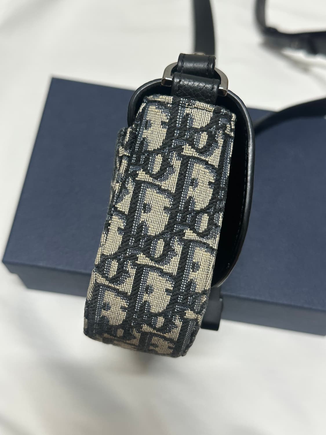 디올 오블리크 플랩백 미니  상품이미지4