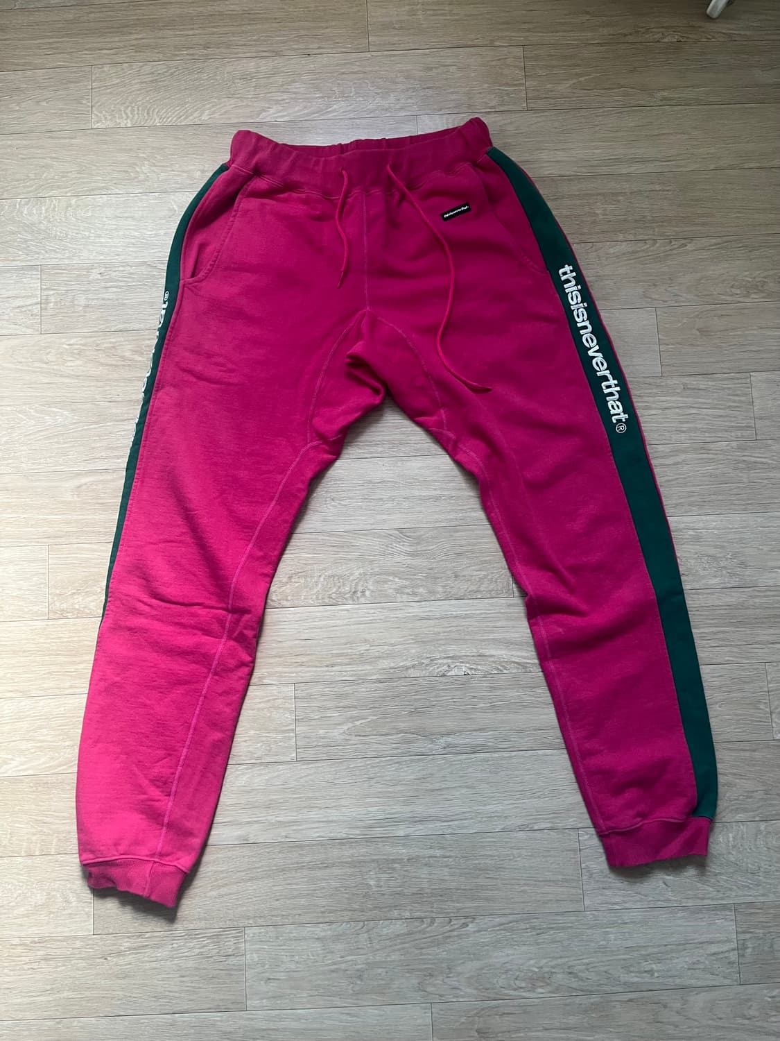 thisisneverthat pink sweat pants 상품이미지1