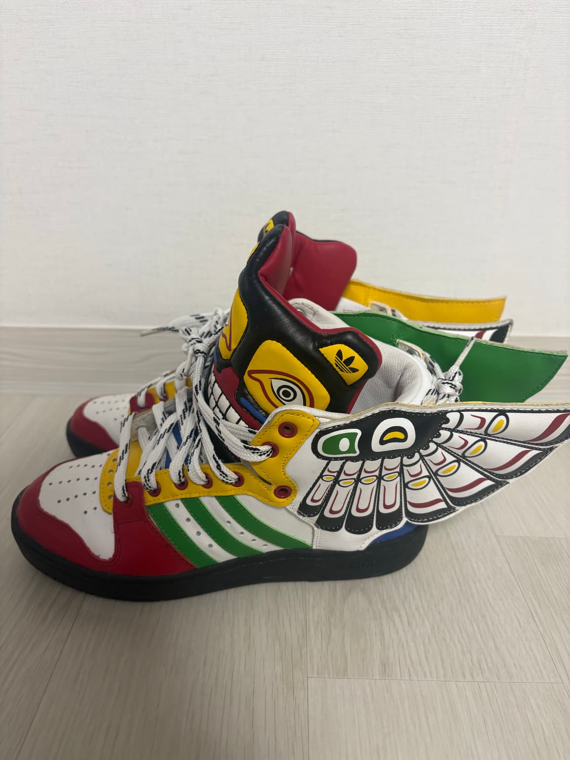 아디다스 제레미스캇 이글윙토템 상품이미지3