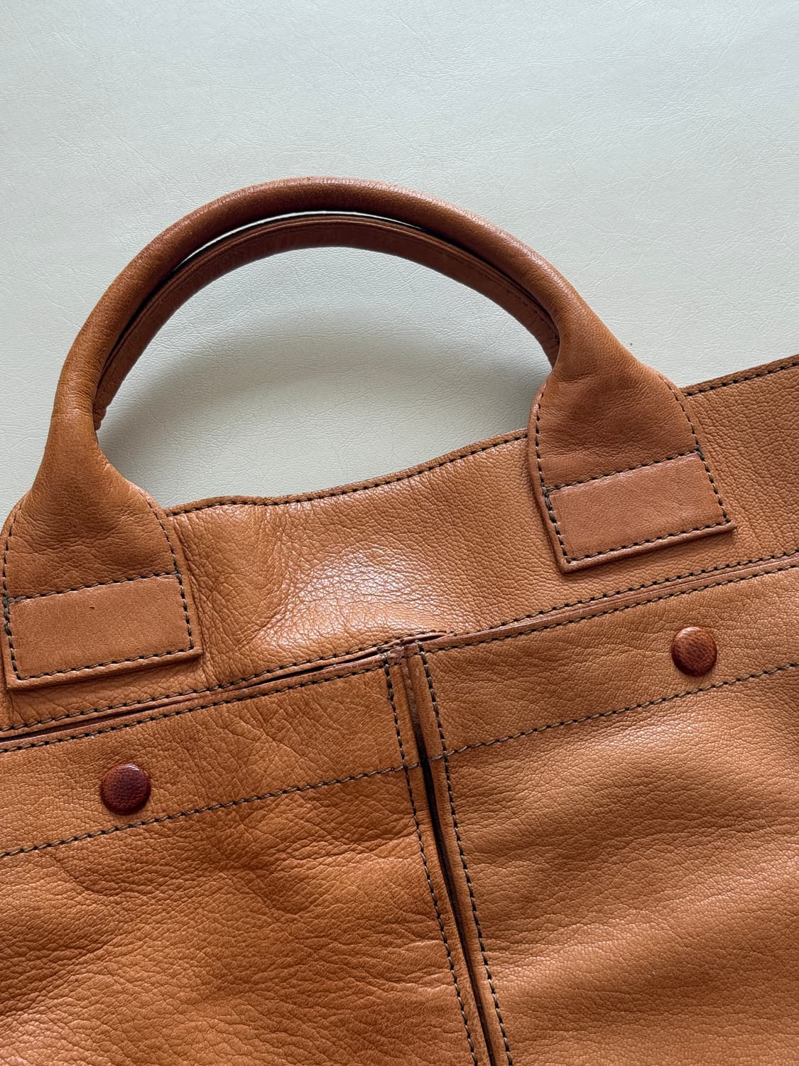 마가렛호웰 크로스백 헬멧백 /가죽 상품이미지2