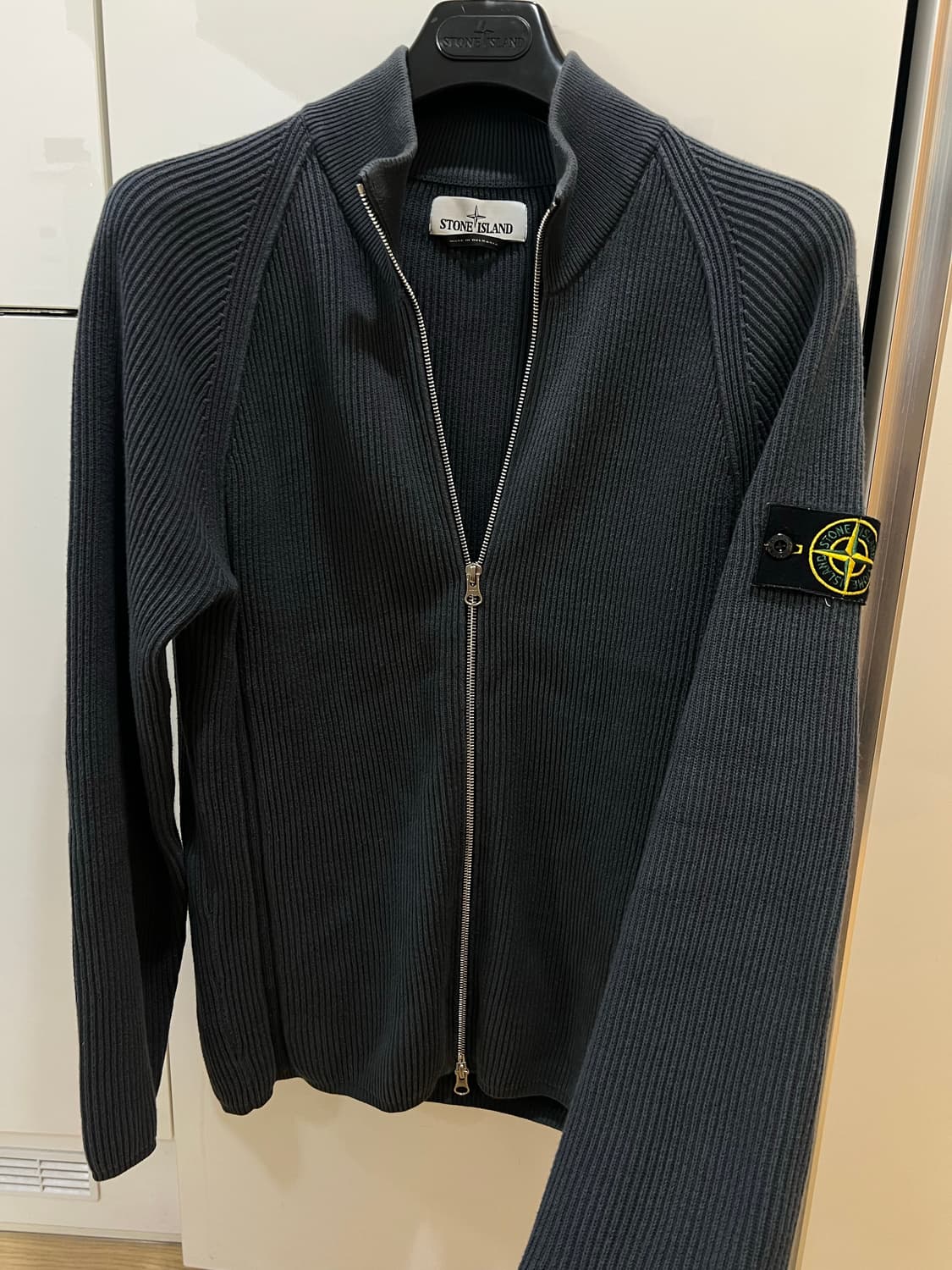 스톤아일랜드 집업가디건 L 상품이미지1