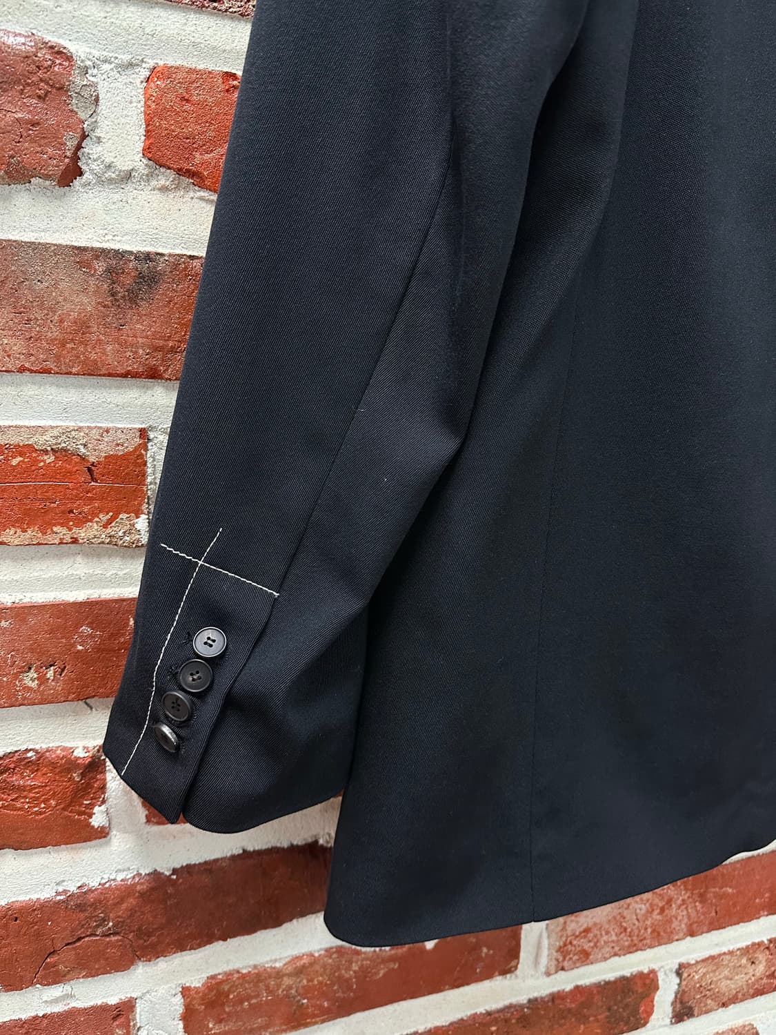 (L)준느 스티치 디테일 컷팅 블레이져 블랙 상품이미지4