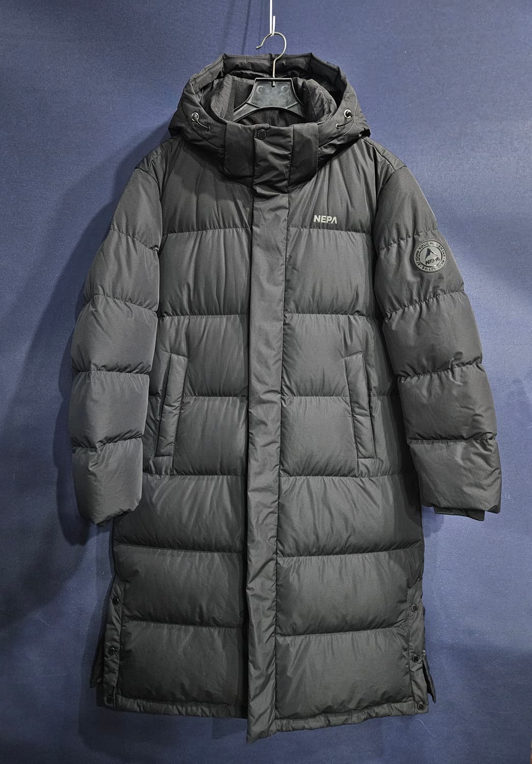 네파 블랙컬러 남성 110 덕다운 롱패딩  상품이미지1