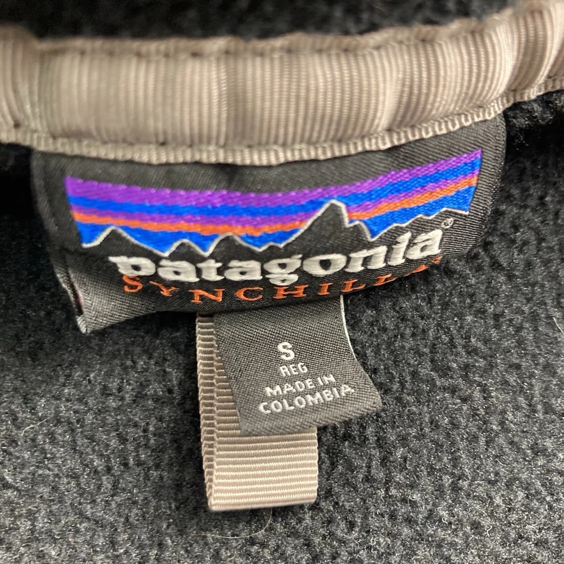 00s 파타고니아 신칠라 스냅-T 블랙/그레이 콜롬비아 상품이미지3