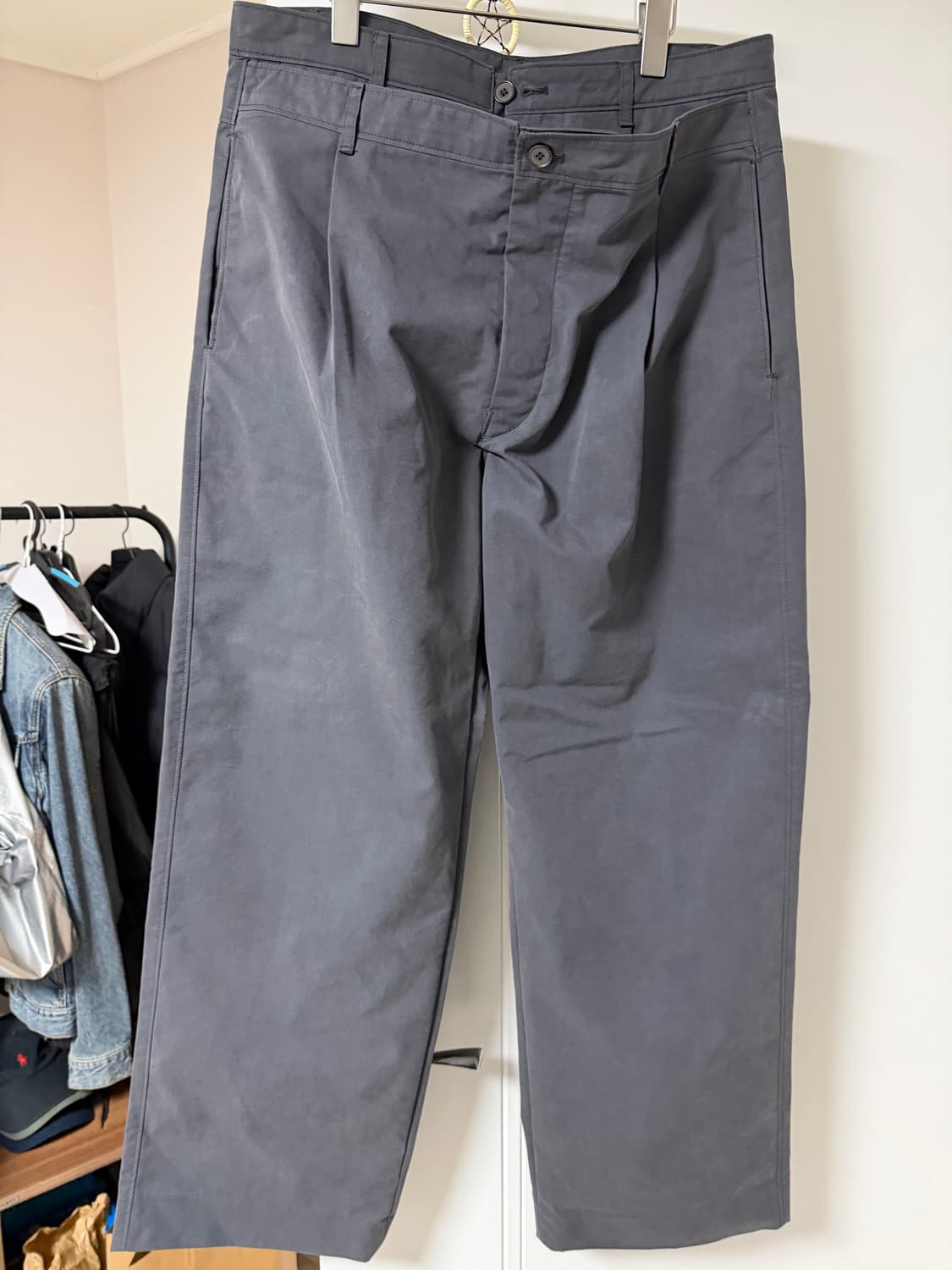 (L) 누마레EE 더블웨이스트 팬츠 챠콜 상품이미지1